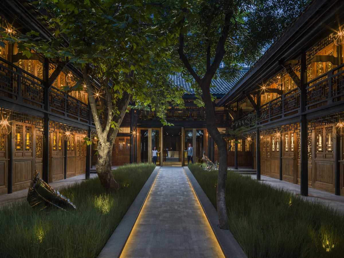 Bitieshi_Courtyard_1